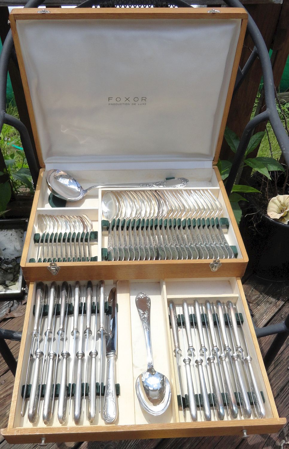 Vintage Flatware Set in Silverware Chest, Vanessa Francesca